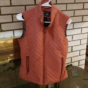 Outback suede vest